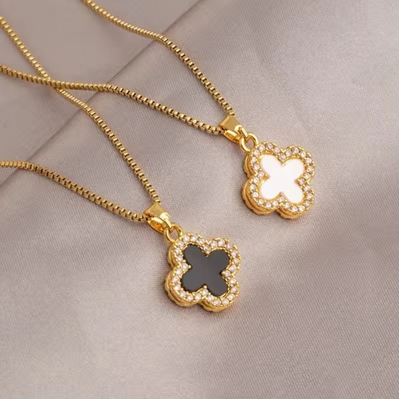 Anthropologie Jewelry - Elegant Gold White  and Black Clover Pendant Necklace